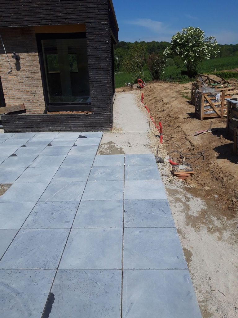 j-claes-amenagementexterieur-terasse-parking-10-perwez